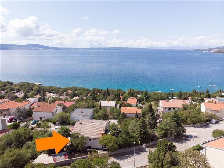 Apartments and Room Luka