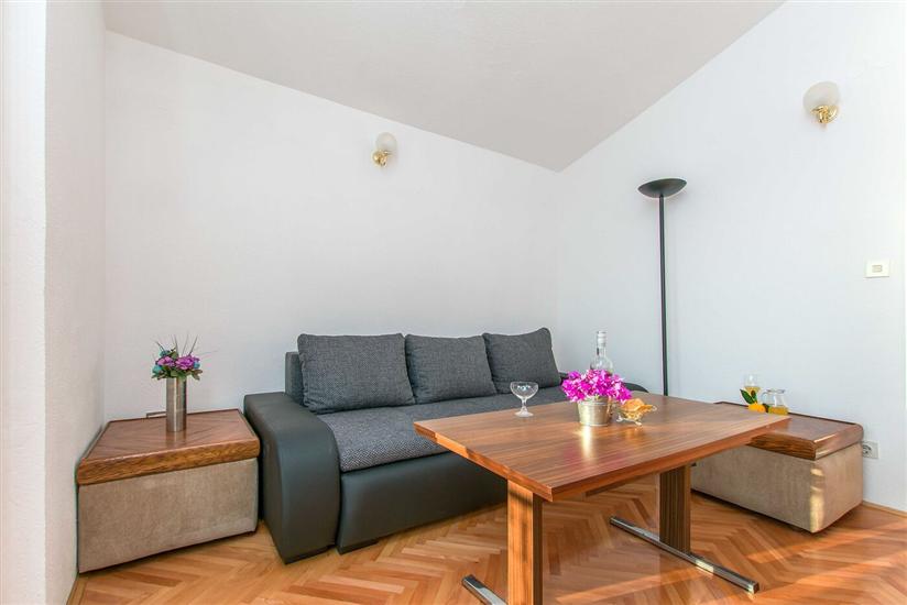 Apartment A1, for 3 persons