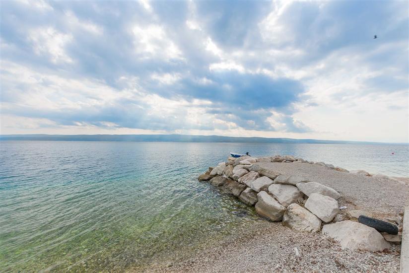 Apartments Road star