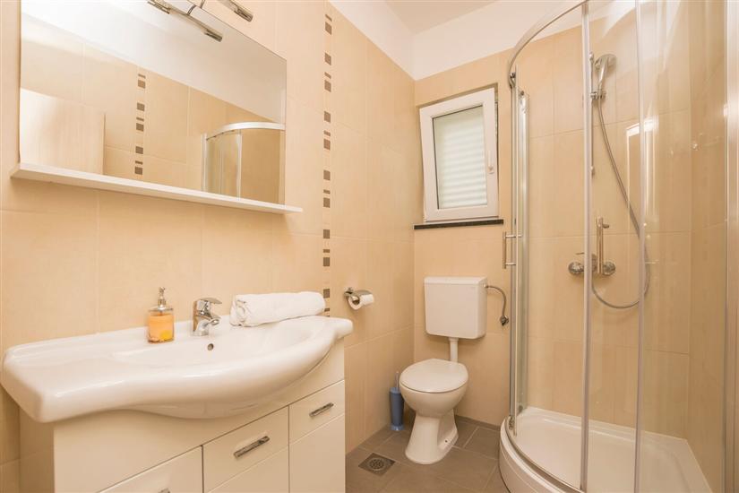 Apartment A5, for 4 persons