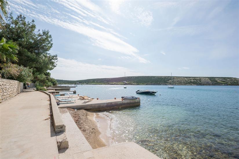 Apartments Only For Family