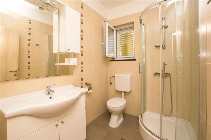 Apartment A4, for 4 persons