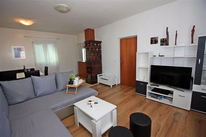 Apartment A2, for 8 persons