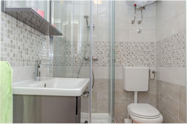 Apartment A1, for 7 persons