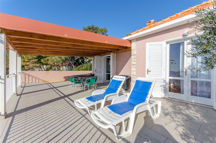 Apartment A1, for 7 persons