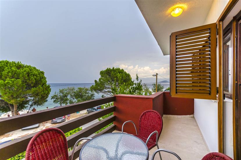 Apartment A4, for 6 persons