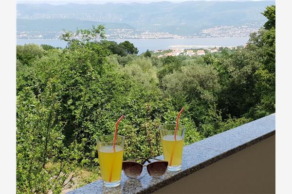 Apartment A1, for 6 persons