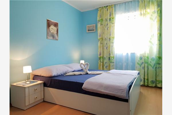 Apartment A1, for 6 persons