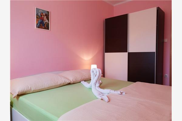 Apartment A1, for 6 persons