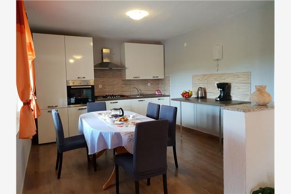 Apartment A1, for 6 persons