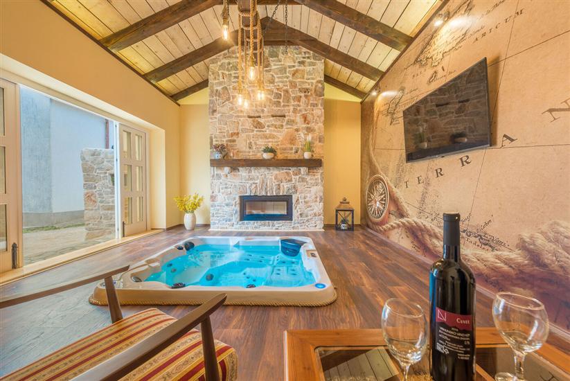 House K1, for 10 persons