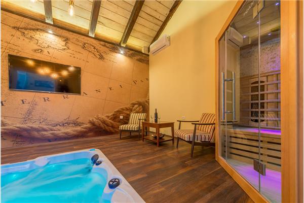 House K1, for 10 persons