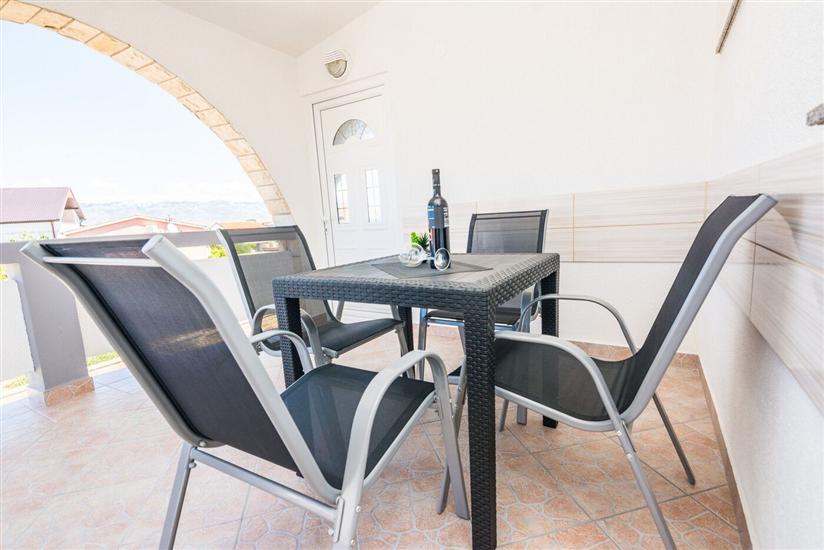 Apartment A4, for 4 persons