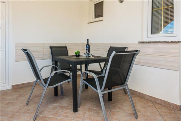 Apartment A5, for 4 persons