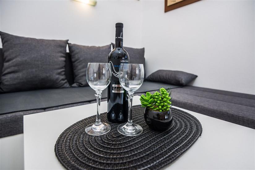 Apartment A6, for 4 persons