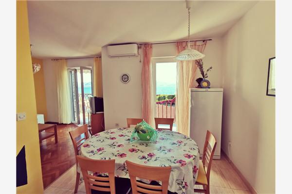 Apartment A1, for 4 persons