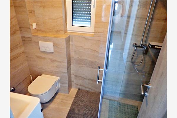 House K1, for 8 persons