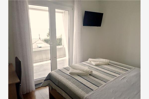 House K1, for 8 persons