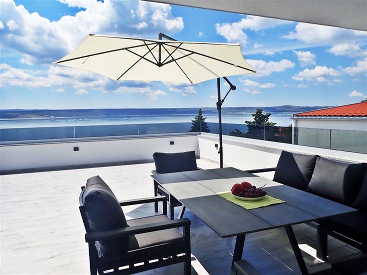 House K1, for 8 persons