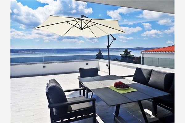 House K1, for 8 persons