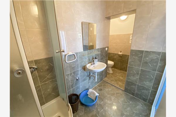 Room A3, for 3 persons