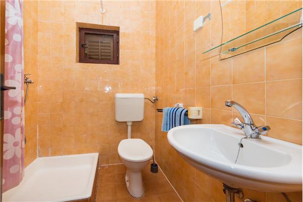 Room A4, for 2 persons