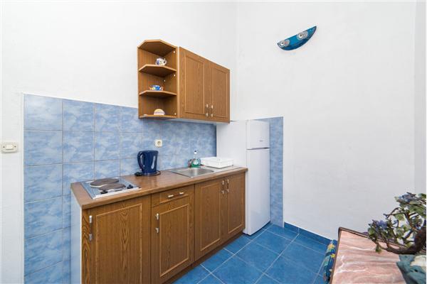 Room A4, for 2 persons