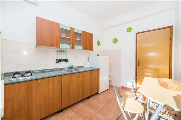 Apartment A5, for 6 persons