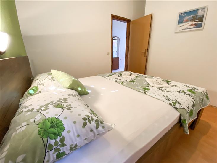 Apartment A5, for 6 persons