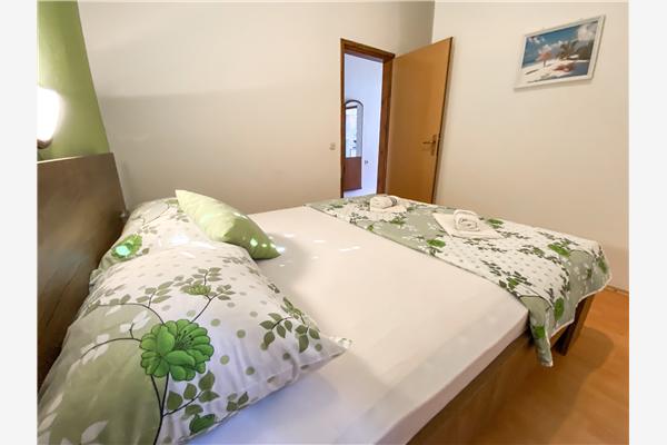 Apartment A5, for 6 persons