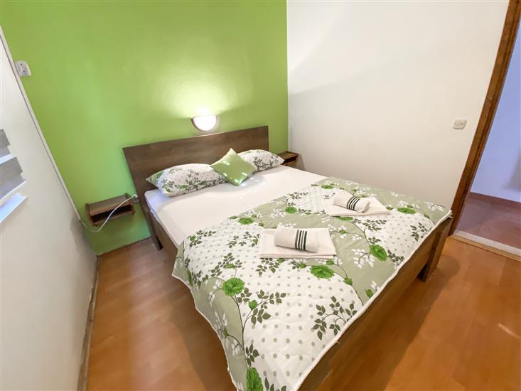 Apartment A5, for 6 persons