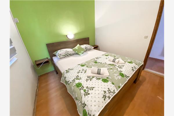 Apartment A5, for 6 persons