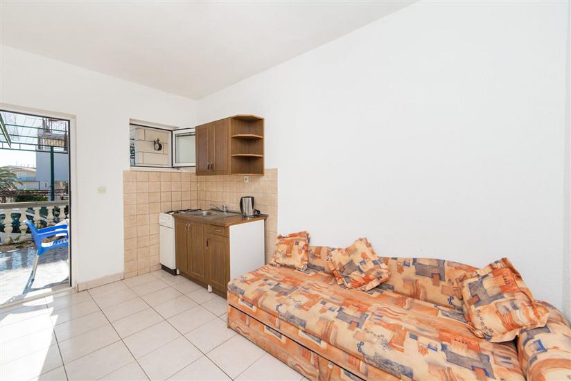 Apartment A6, for 4 persons