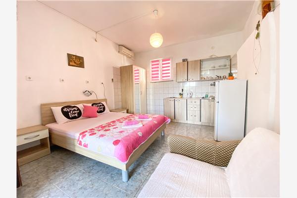 Apartment A7, for 2 persons