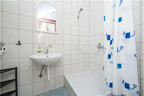 Apartment A7, for 2 persons