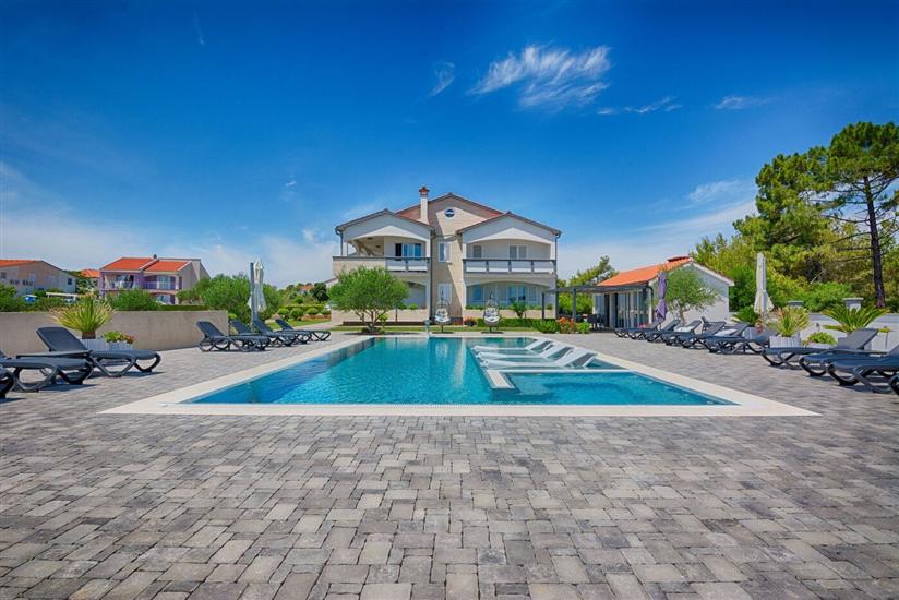 Apartments Basic Vesna