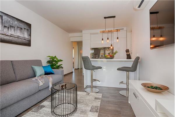 Apartment A2, for 6 persons