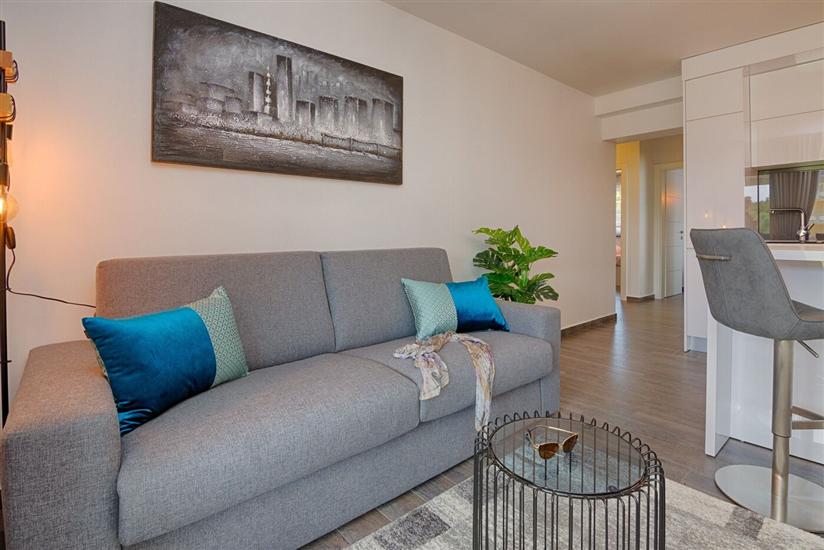 Apartment A2, for 6 persons