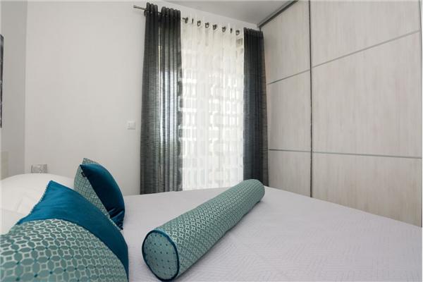 Apartment A2, for 6 persons