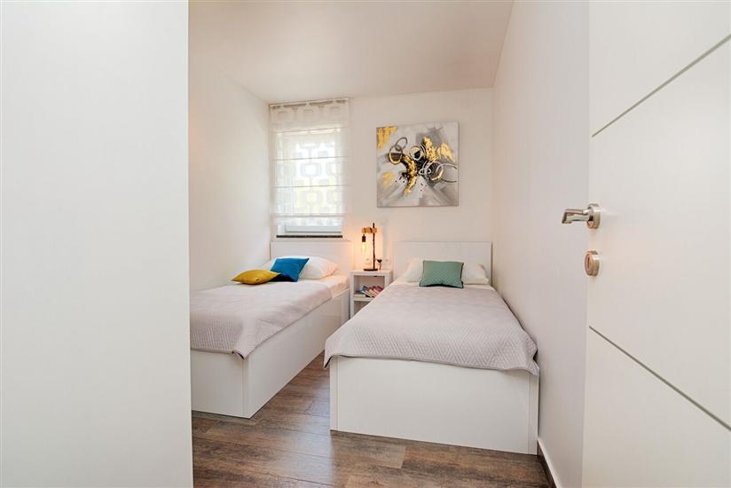 Apartment A2, for 6 persons