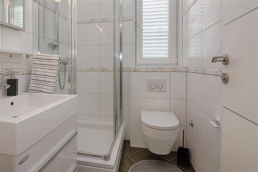 Apartment A4, for 4 persons