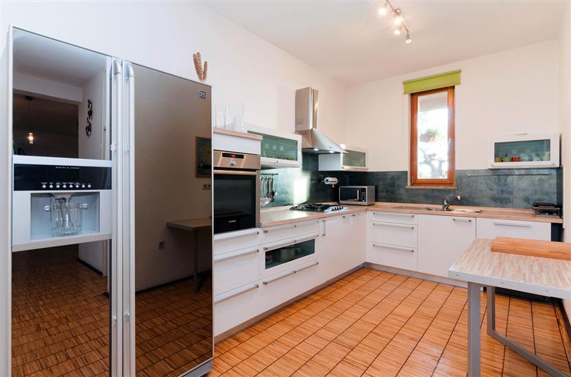 House K1, for 8 persons