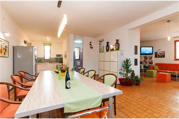 House K1, for 8 persons