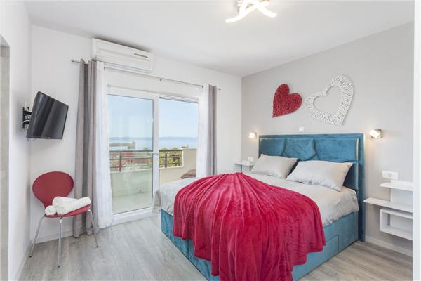 House K1, for 10 persons