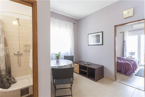 House K1, for 10 persons