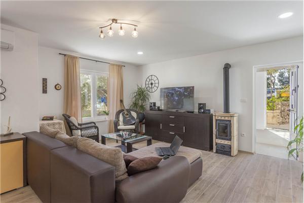 House K1, for 10 persons