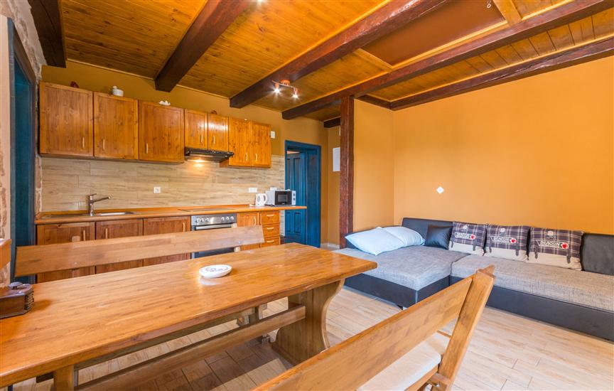 Apartment A1, for 5 persons