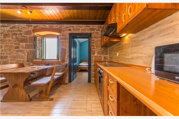 Apartment A1, for 5 persons