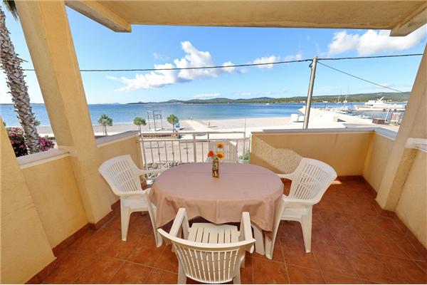 Apartment A1, for 4 persons