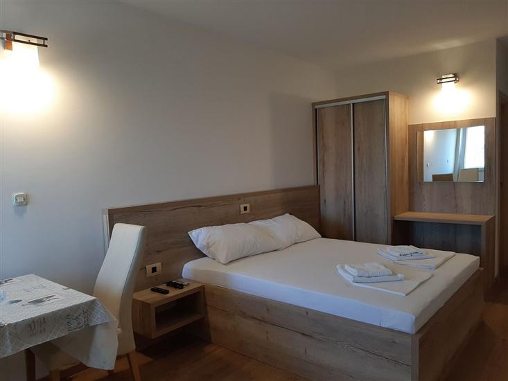 Apartment A5, for 2 persons